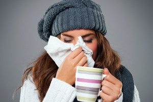 Když máte bolest v krku, nemusí to být pouze nachlazení. Lékárník vám pomůže zjistit, co se vlastně děje.